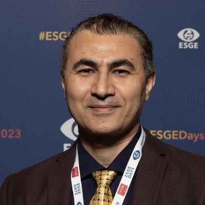 دكتور أشرف منجد استشاري الجهاز الهضمي في ايرلندا